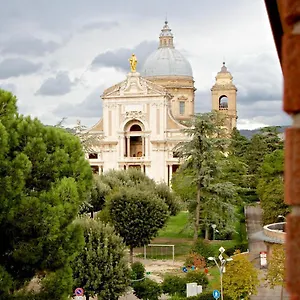 Donnini 2*, Assisi Italia