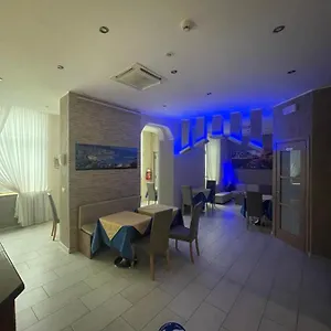 Hotel Montecarlo, Milano