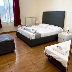 Bon Ton 3*, Roma Italia
