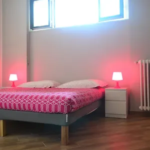 Ostello Gloria, Milano